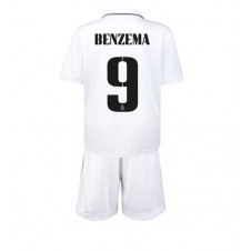 Real Madrid Karim Benzema #9 Hjemmedraktsett Barn 2022-23 Kortermet (+ korte bukser)